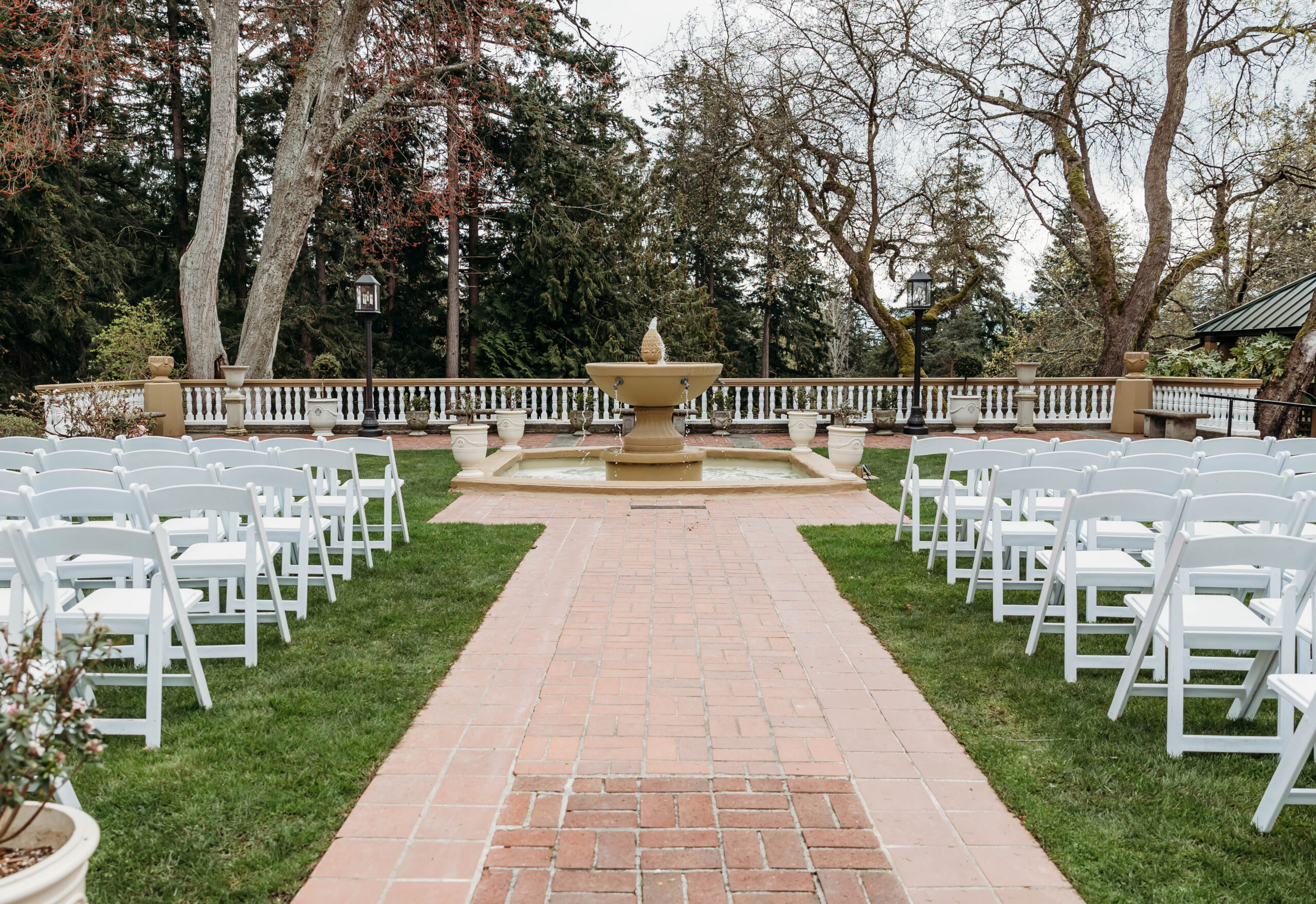Ceremony space at Lairmont Manor
