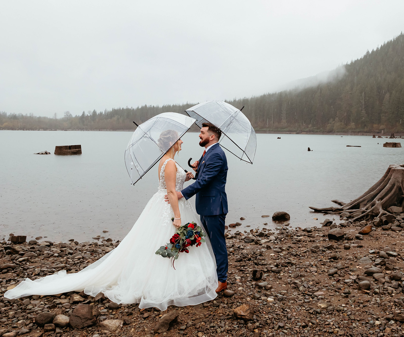 PNW Elopement, Snoqualmie Pass Elopement, PNW Elopement Photographer