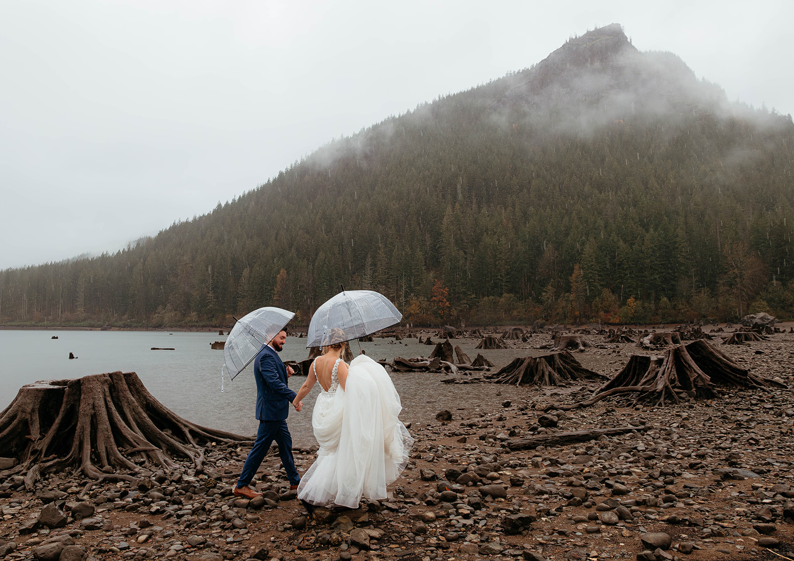 PNW Elopement, Snoqualmie Pass Elopement, PNW Elopement Photographer