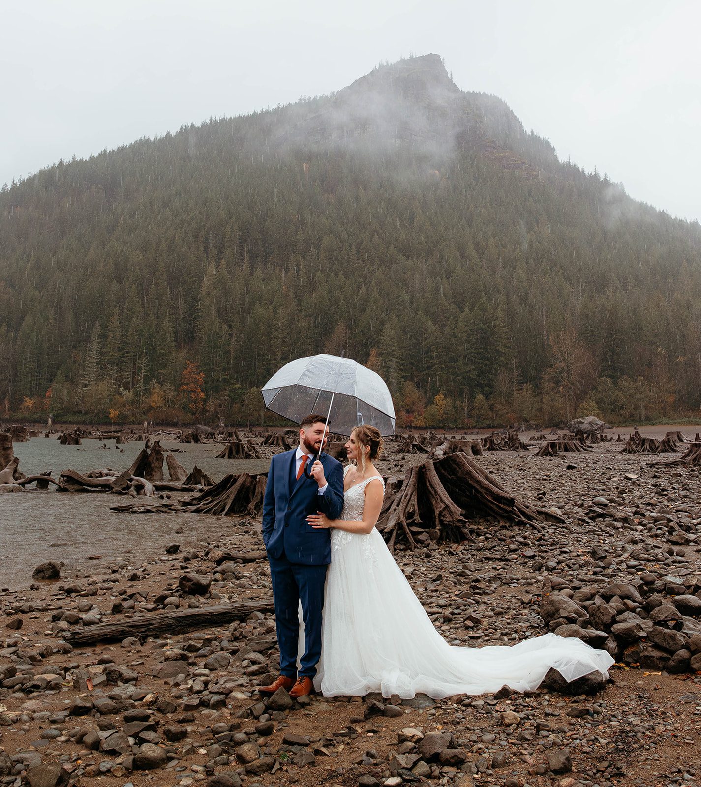 PNW Elopement, Snoqualmie Pass Elopement, PNW Elopement Photographer