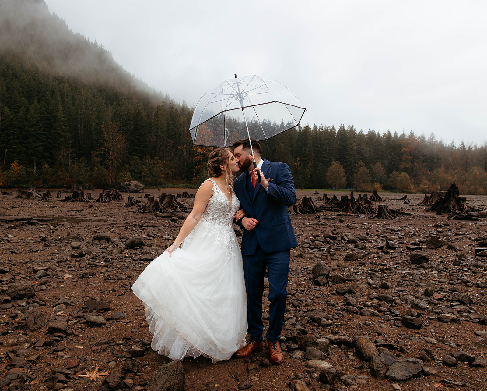 PNW Elopement, Snoqualmie Pass Elopement, PNW Elopement Photographer