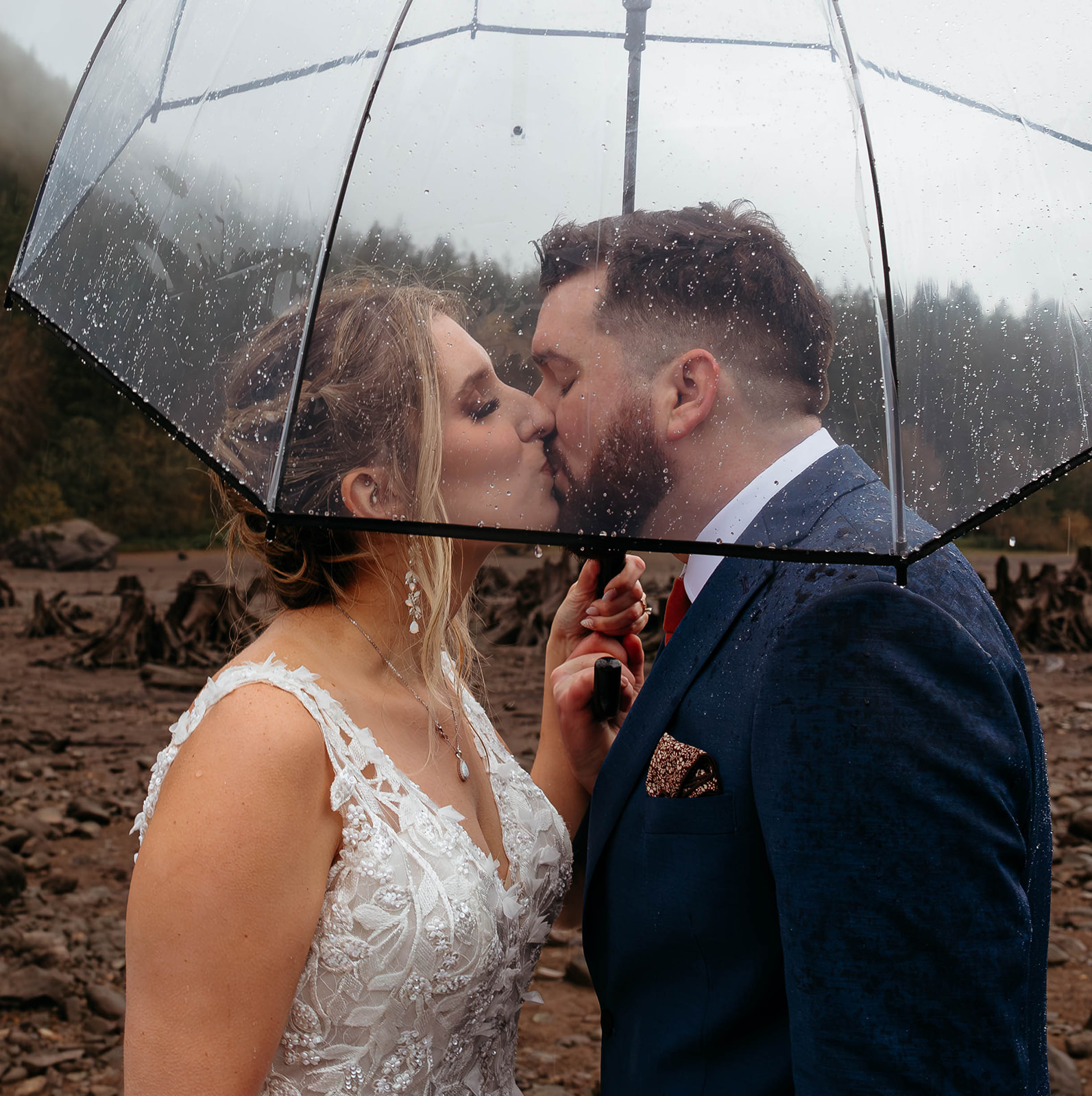 PNW Elopement, Snoqualmie Pass Elopement, PNW Elopement Photographer