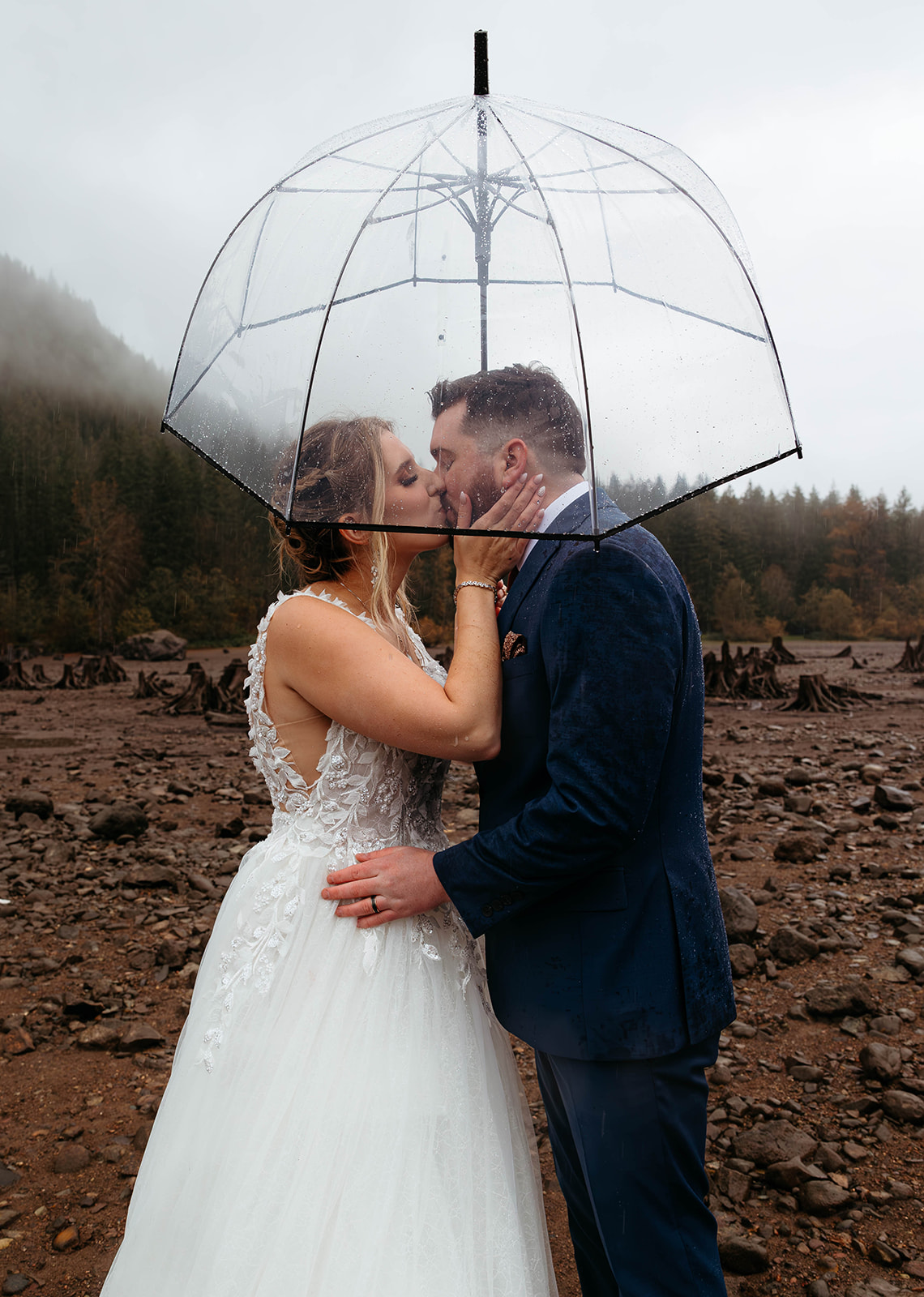 PNW Elopement, Snoqualmie Pass Elopement, PNW Elopement Photographer