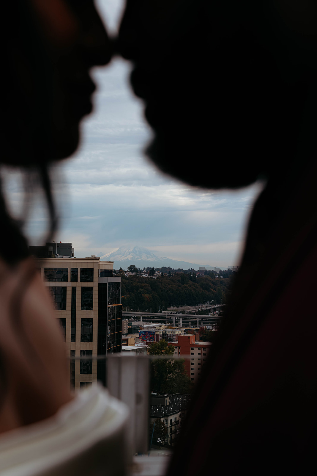 Seattle Elopement, Seattle Elopement Photographer, Seattle Courthouse Elopement, Elope in Seattle