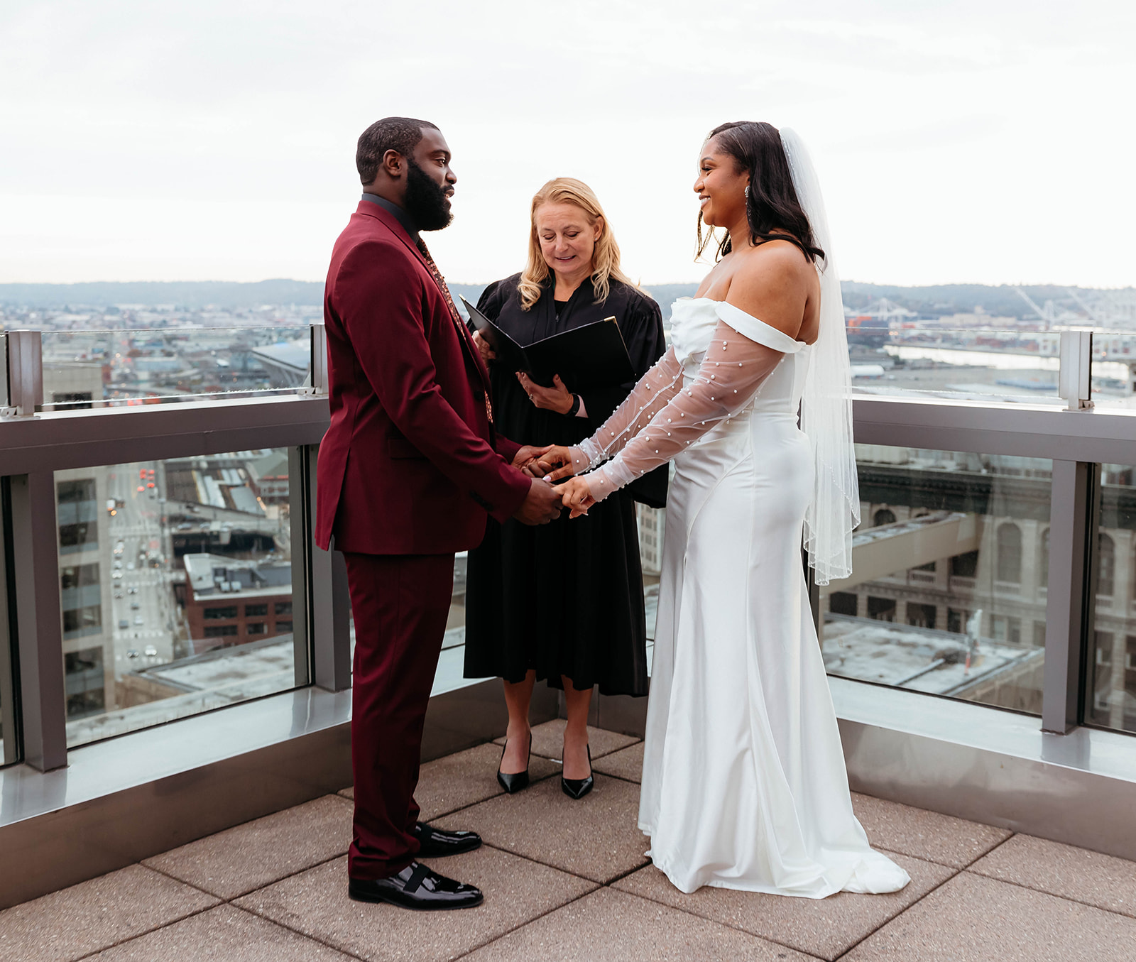 Seattle Elopement, Seattle Elopement Photographer, Seattle Courthouse Elopement, Elope in Seattle