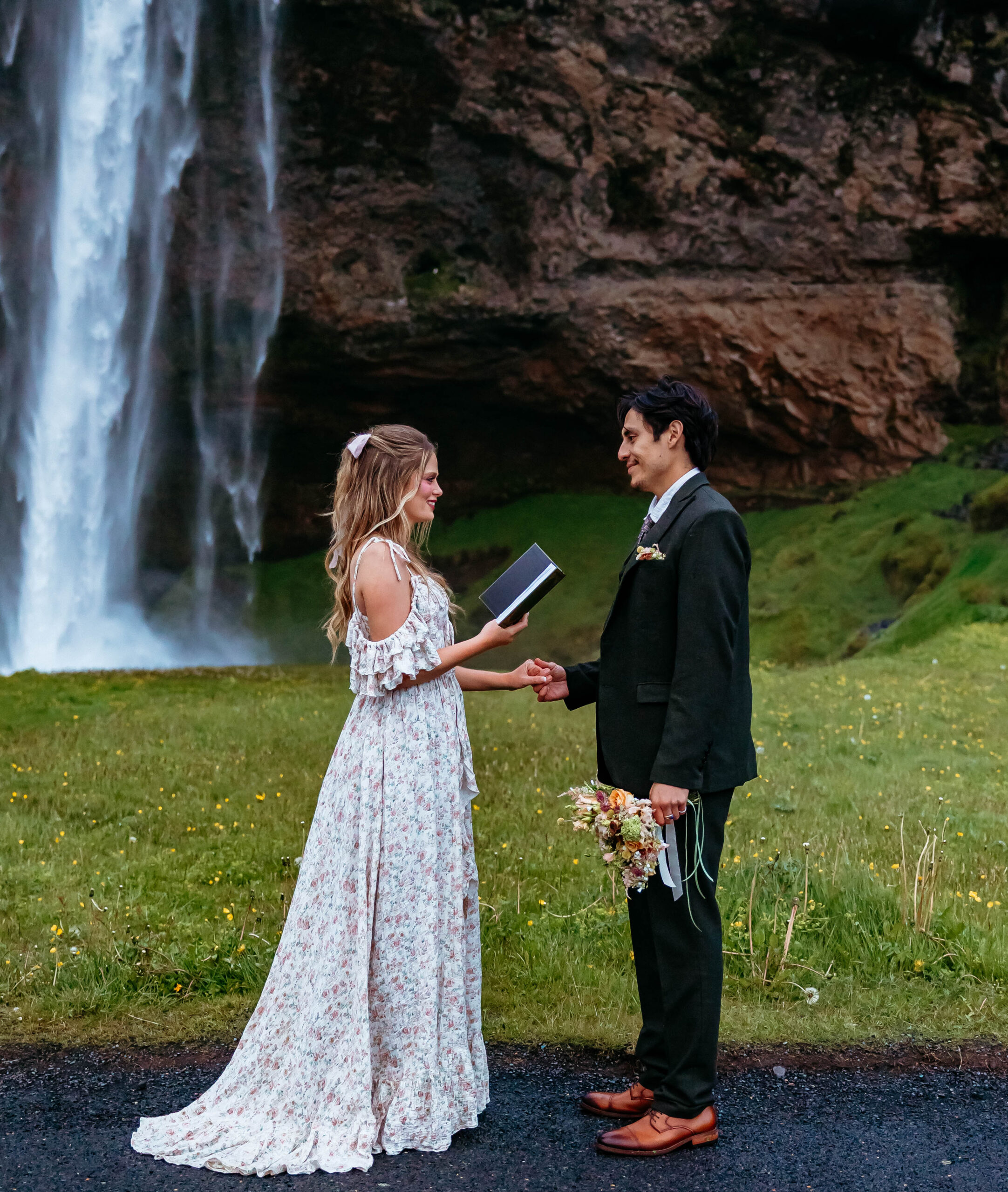 Iceland elopement