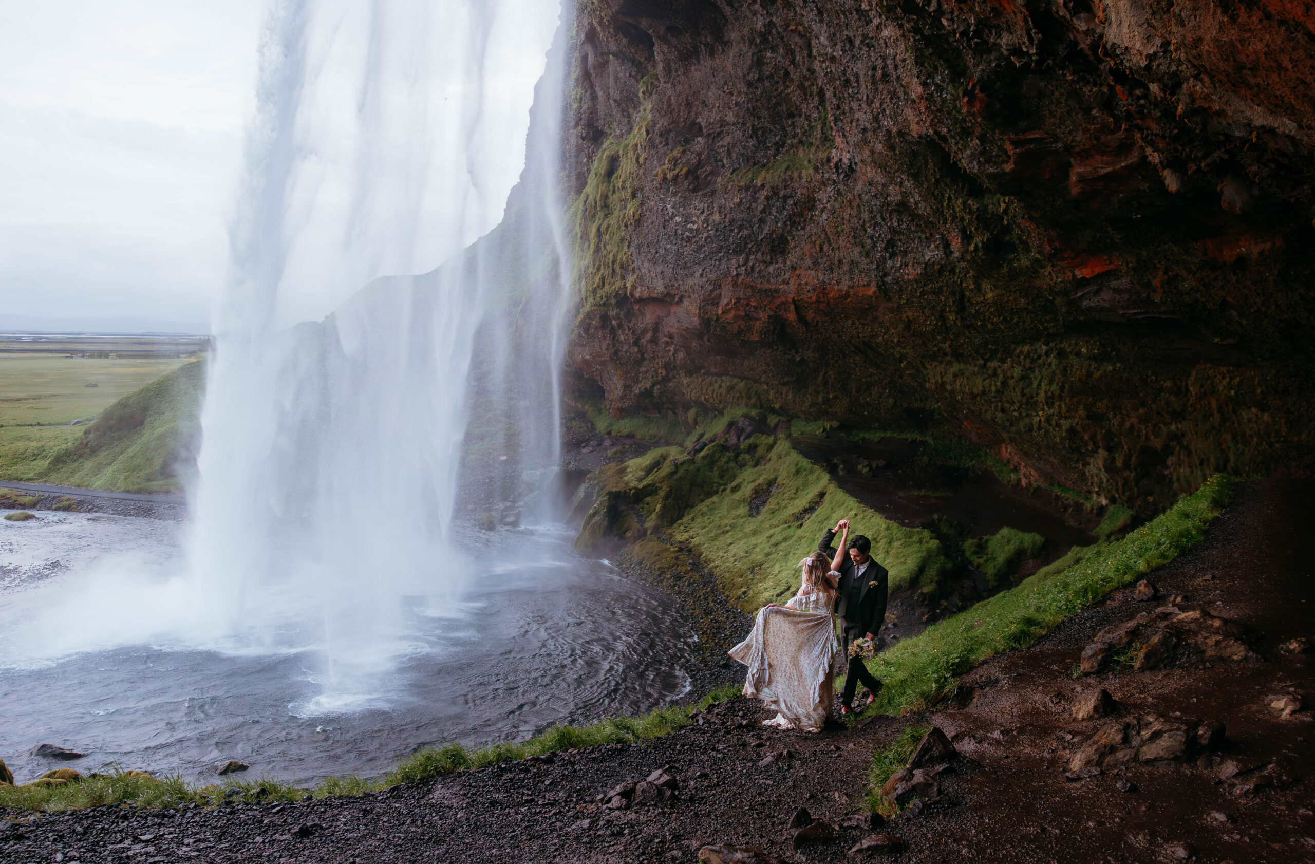 Iceland elopement