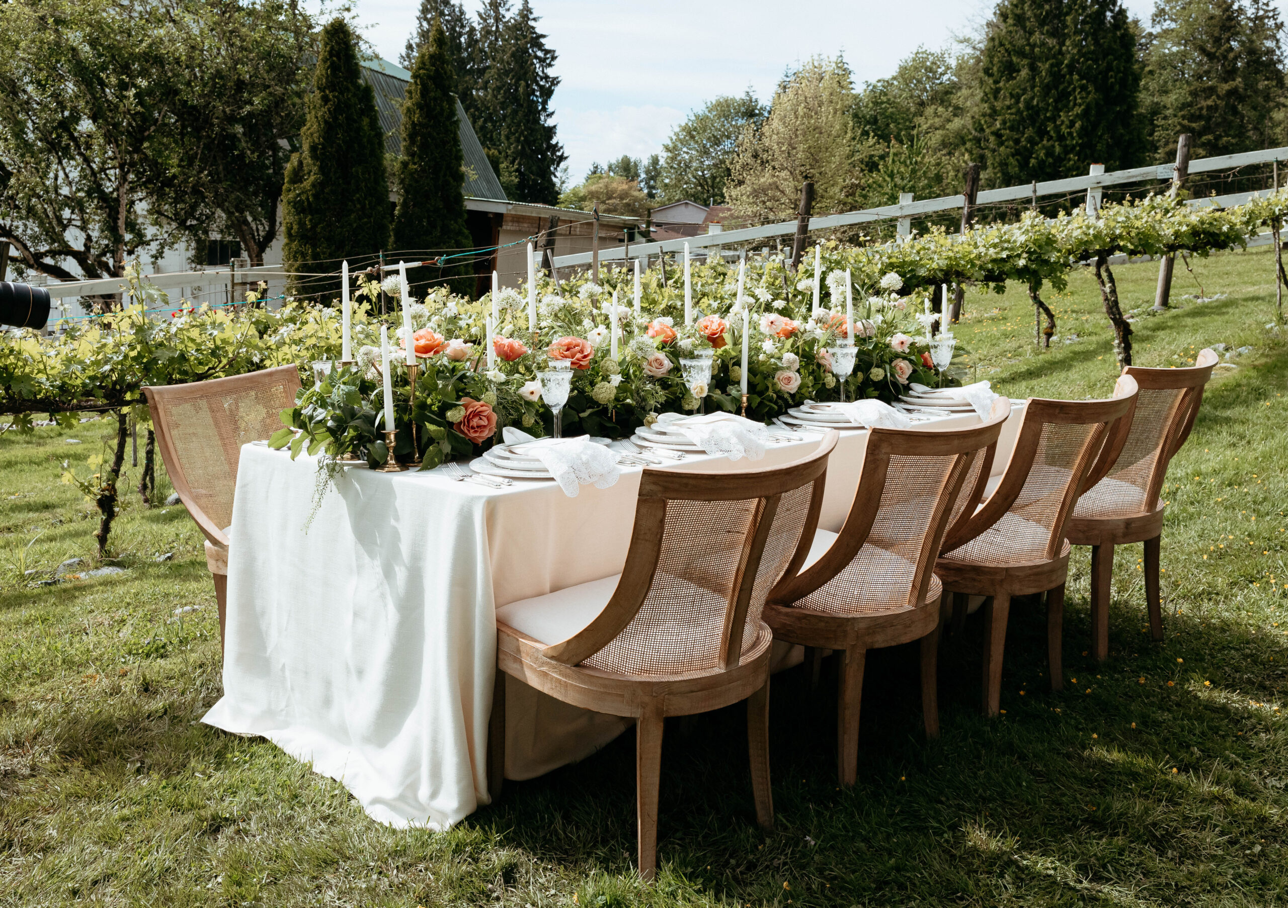 garden wedding, washington wedding photographer, chateau lill wedding, seattle wedding photographer