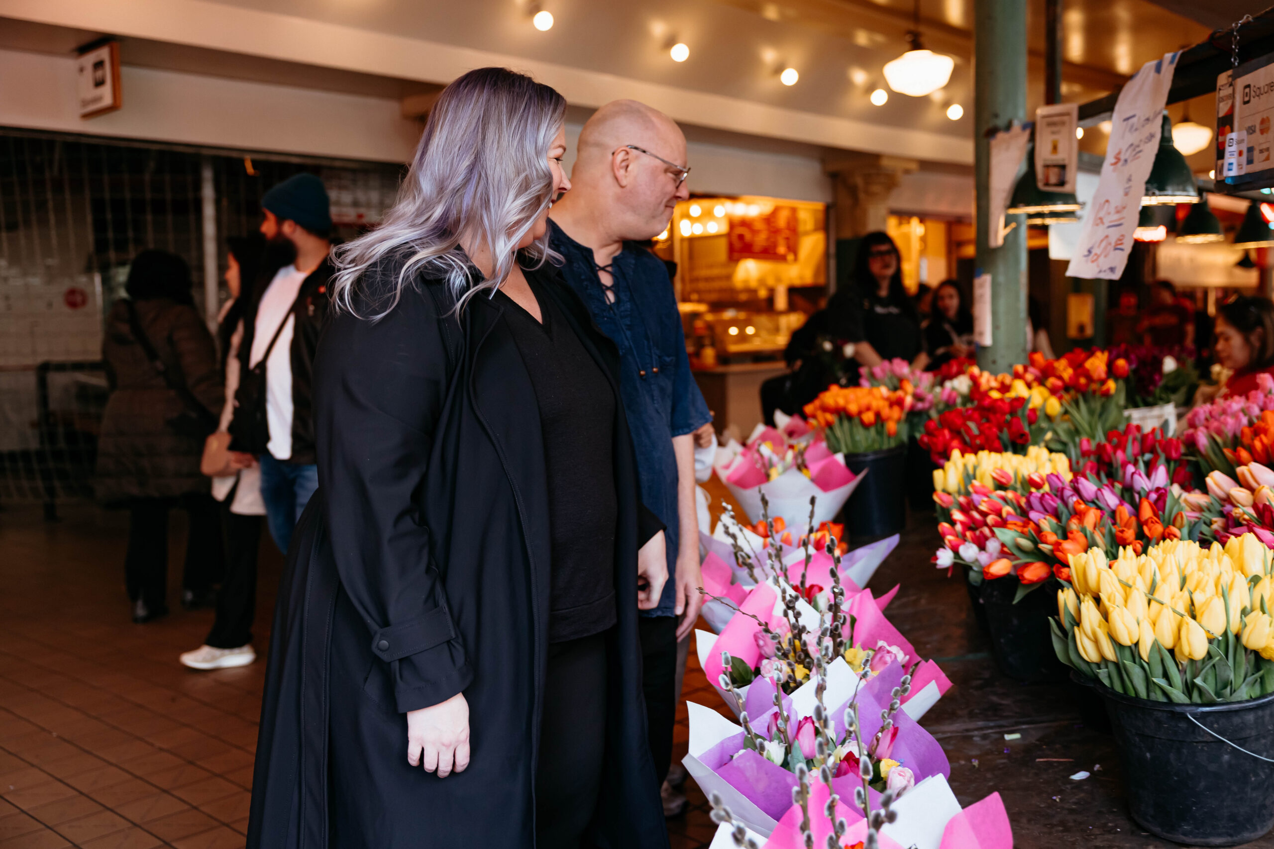 Seattle Photographer, Seattle wedding photographer, seattle engagement, seattle engagement session, pike place market, seattle waterfront, seattle pier