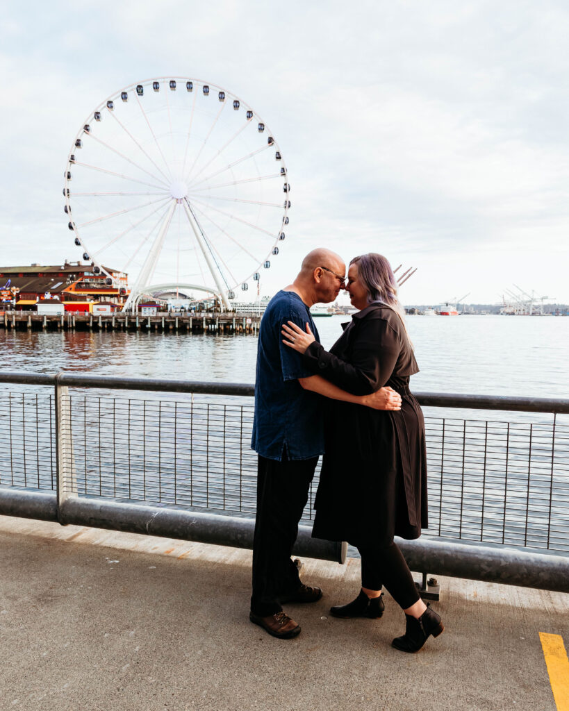 Seattle Photographer, Seattle wedding photographer, seattle engagement, seattle engagement session, pike place market, seattle waterfront, seattle pier