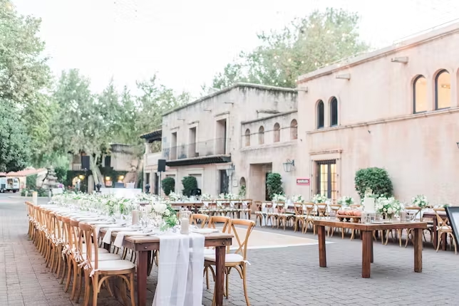 Tlaquepaque Arts & Shopping Village wedding venue in Sedona, Arizona – Spanish-style courtyard with stucco arches, cobblestone walkways, and a romantic old-world setting for weddings and elopements.