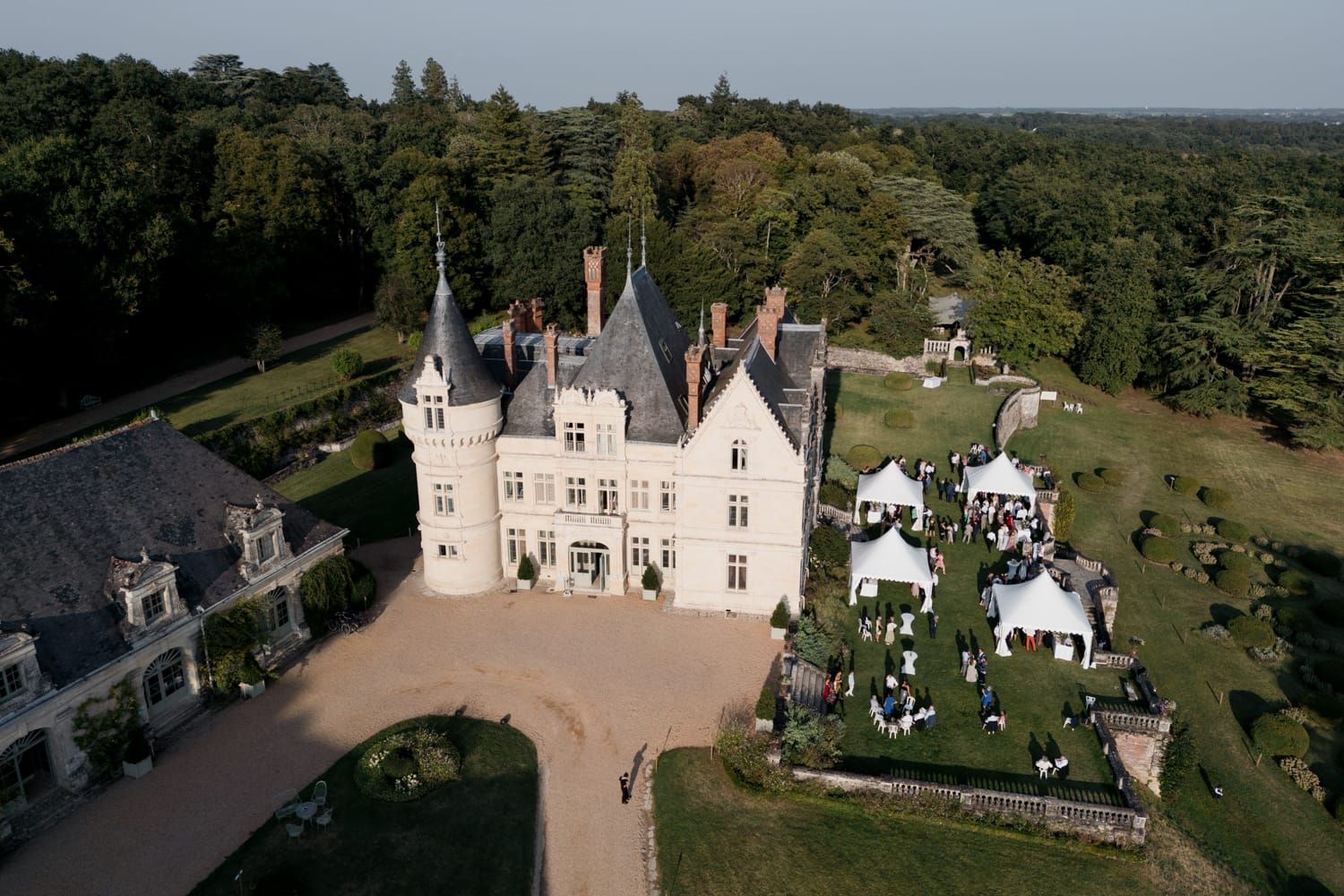 Château de la Bourdaisière wedding venue in the Loire Valley, France – historic French château surrounded by gardens, vineyards, and elegant castle interiors for romantic destination weddings and elopements.
