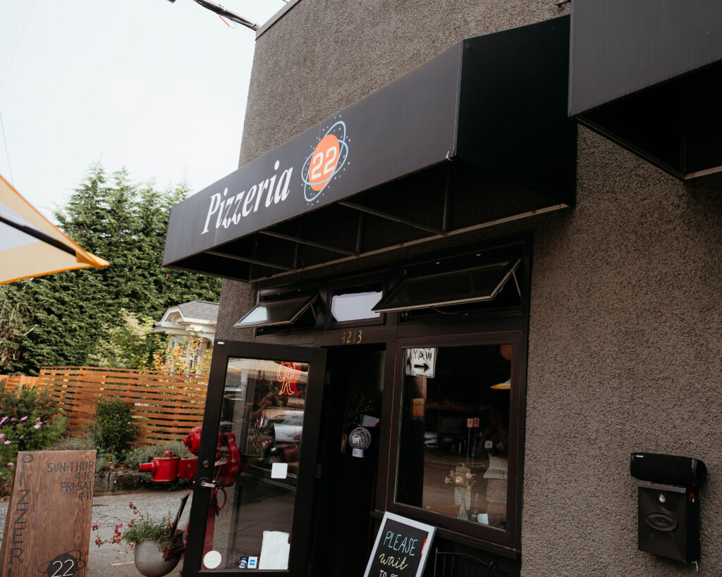 Pizzeria 22 in West Seattle for their reception 