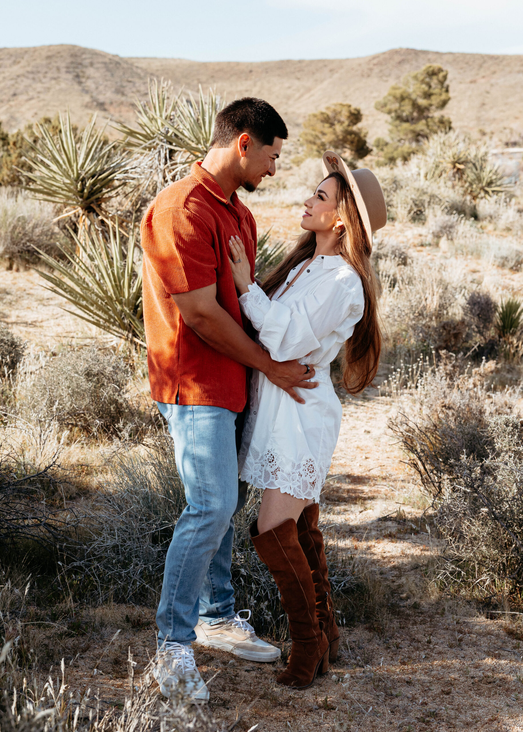 Joshua Tree engagement photos in California